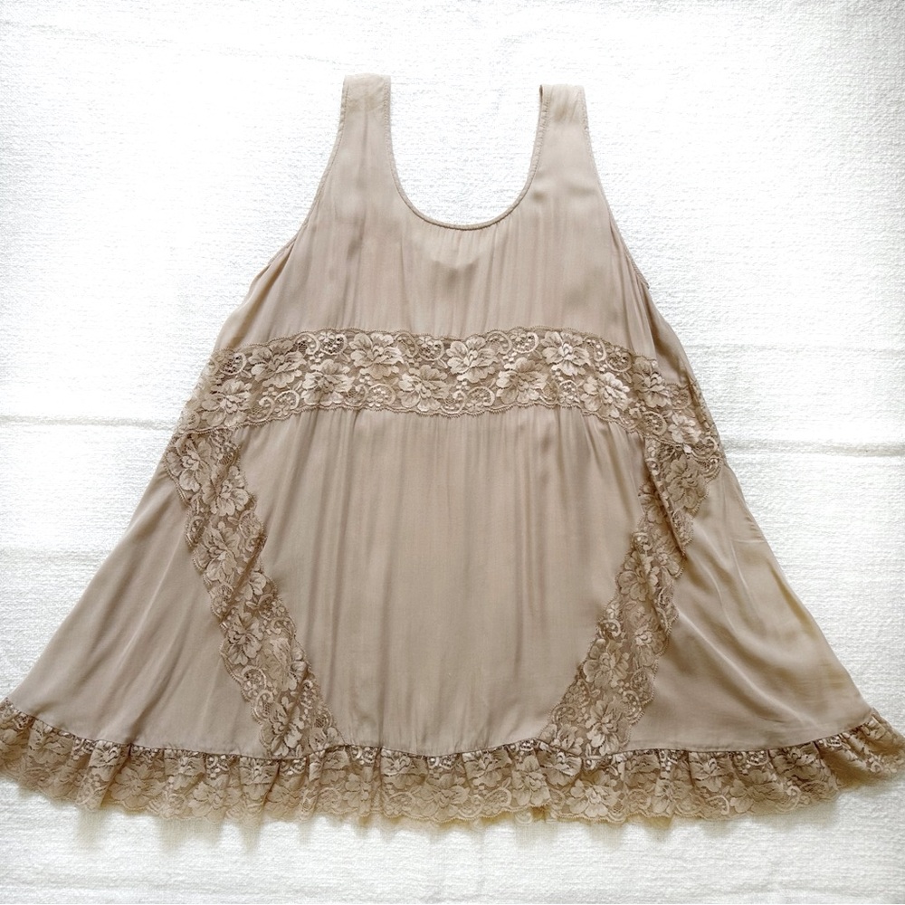 Easel Lace Detail Boho Mini Dress / Tunic top in Tan - Womens medium